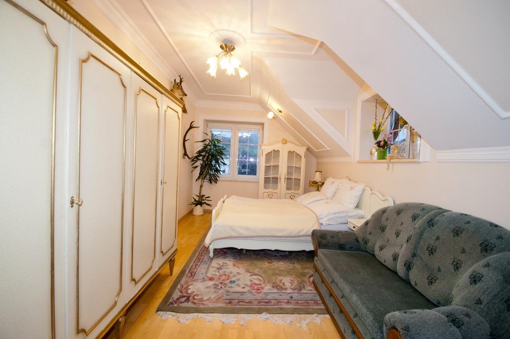 Dom Tulipan Villa Krynica Zdroj Ngoại thất bức ảnh