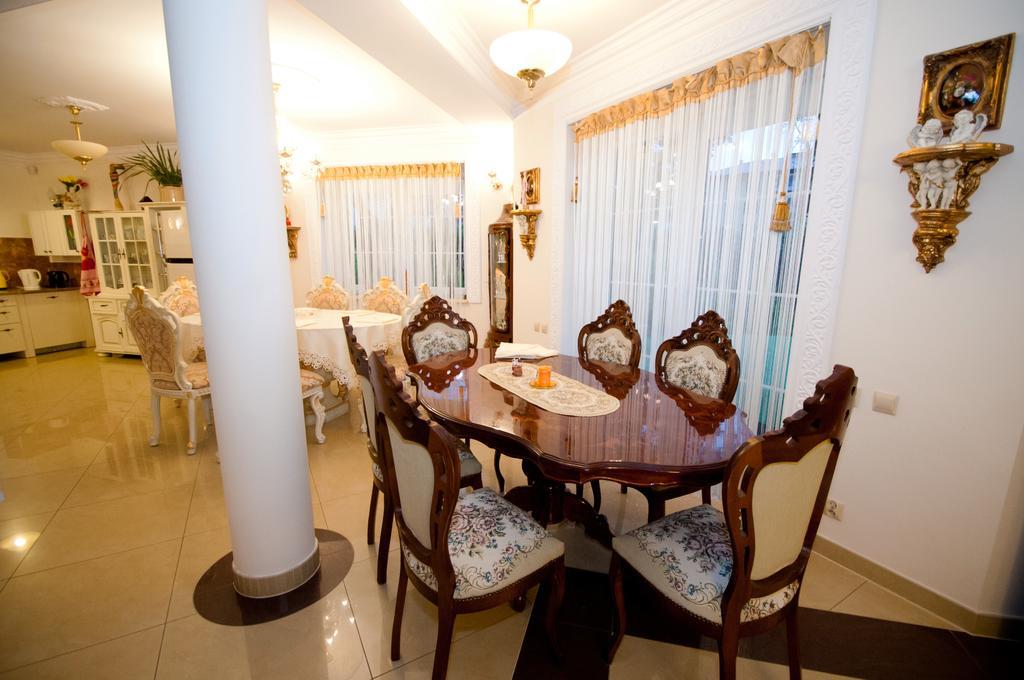 Dom Tulipan Villa Krynica Zdroj Ngoại thất bức ảnh